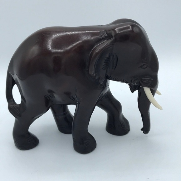Other - Elephant figurine